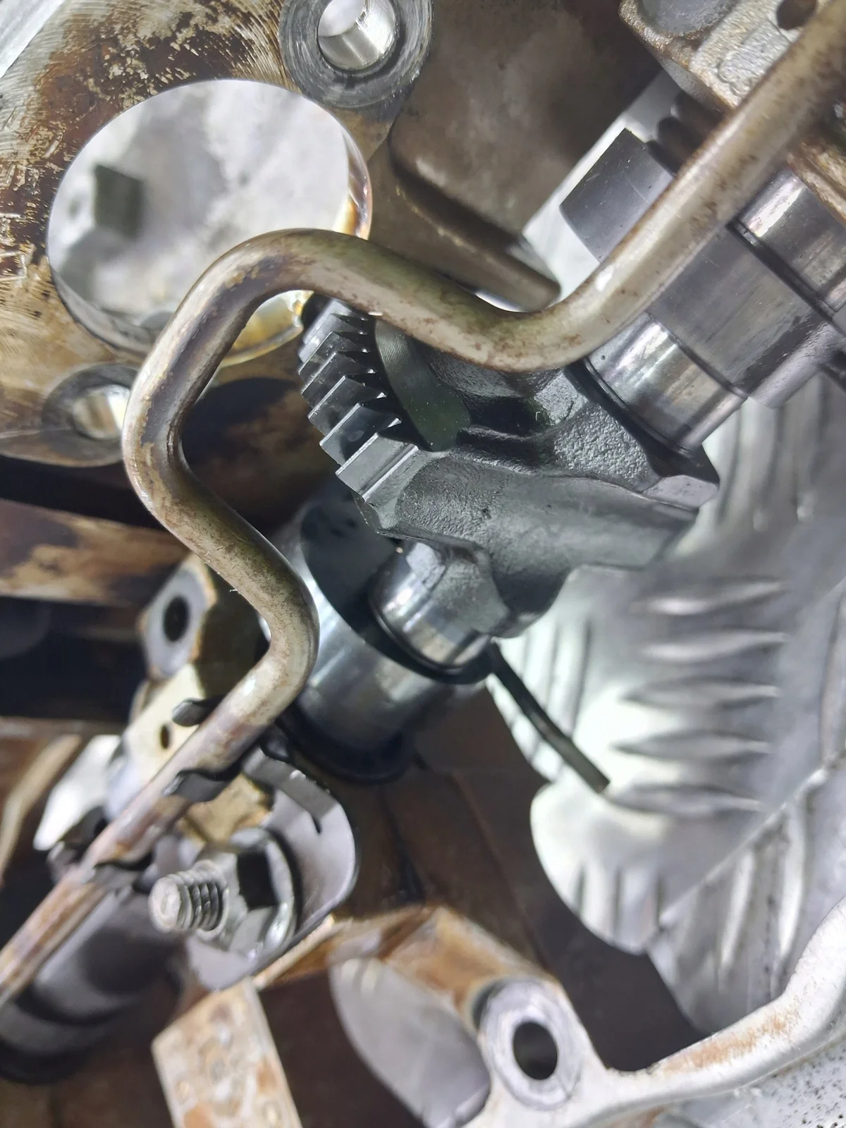 BMW 3 E90 04- 2.0B N46 Kamaxel image 5