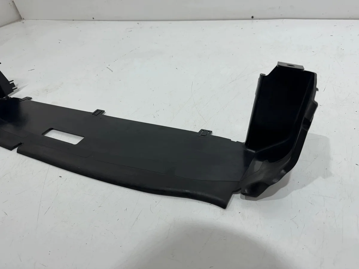 Ford Puma Mk2 Luftkanal L1TB-8314-A Gebraucht image 3