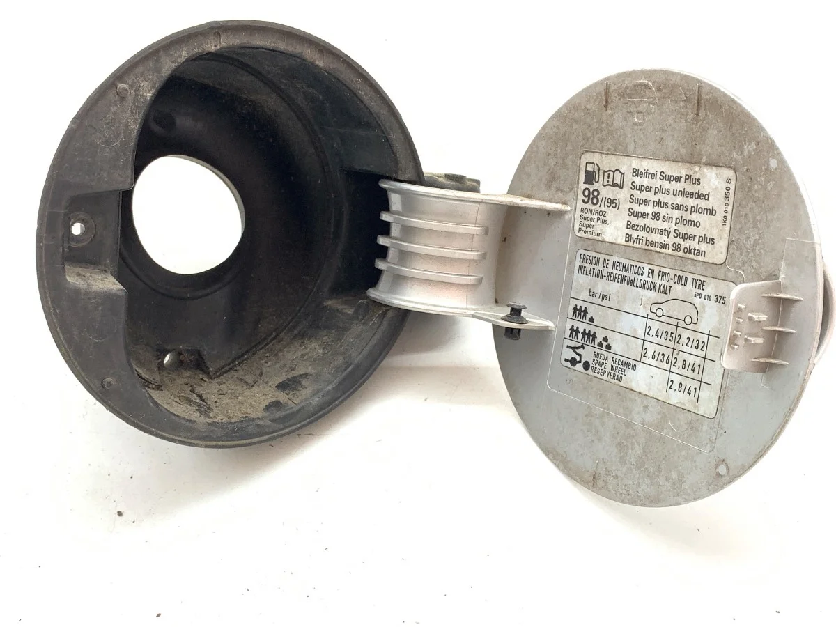 Klappe Tankdeckel Seat Altea 5P0809905 Silber image 3