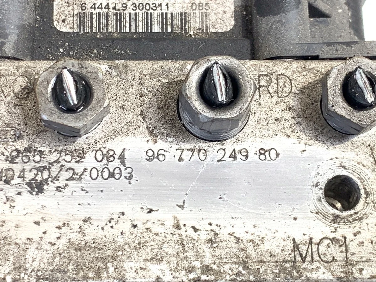 ABS-pump Citroën C4 II 1.6 112KM image 5