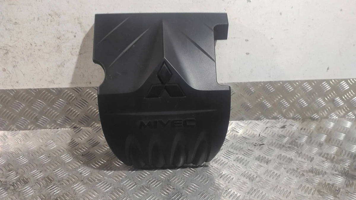 Cache moteur Mitsubishi ASX 1.6L 1003A243