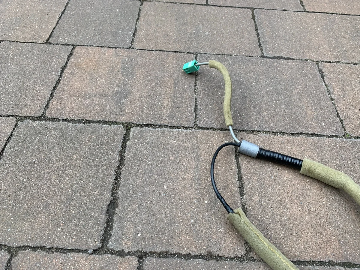 GPS Antenne (Haifischflosse) Subaru XV II 86321FL640 image 4