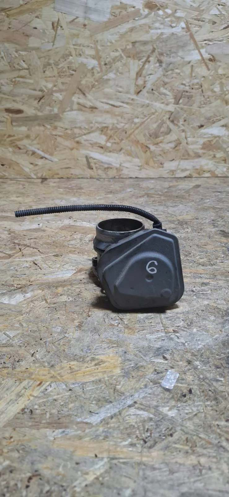 Gasklephuis 7804373 BMW E81 E82 E87 E88 E90 E91