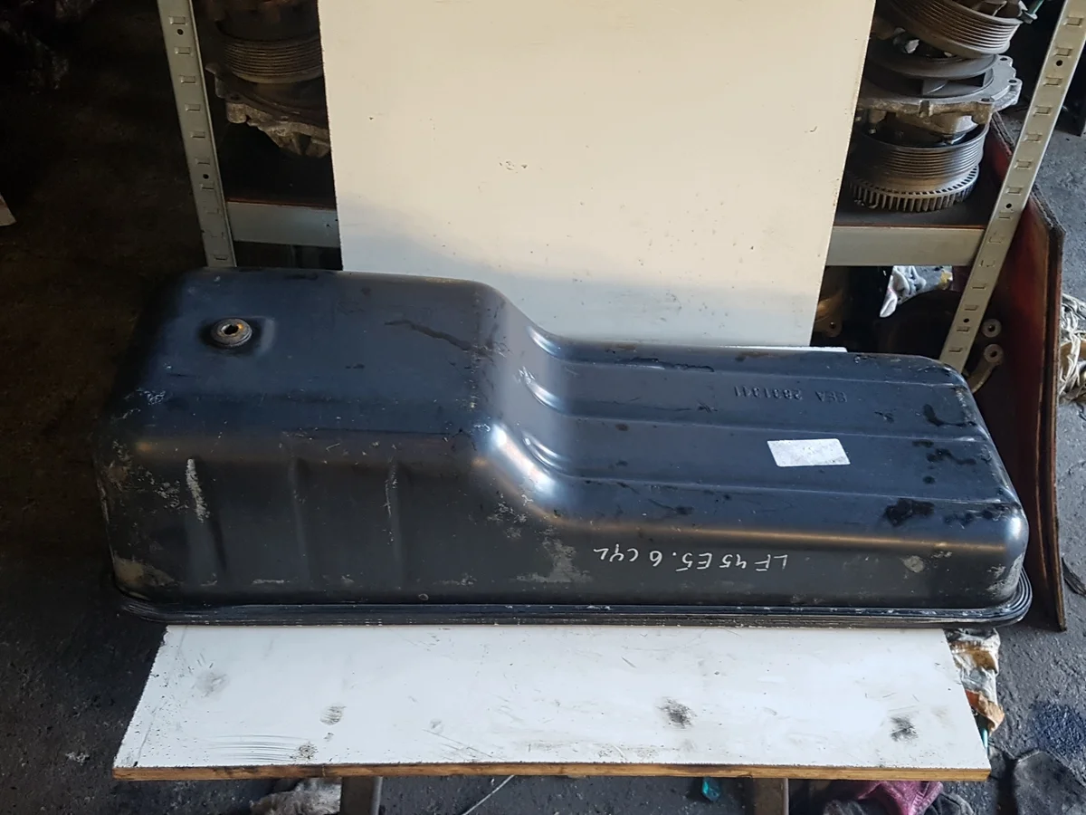 Öljypohja DAF LF 22 250 KM Euro 5