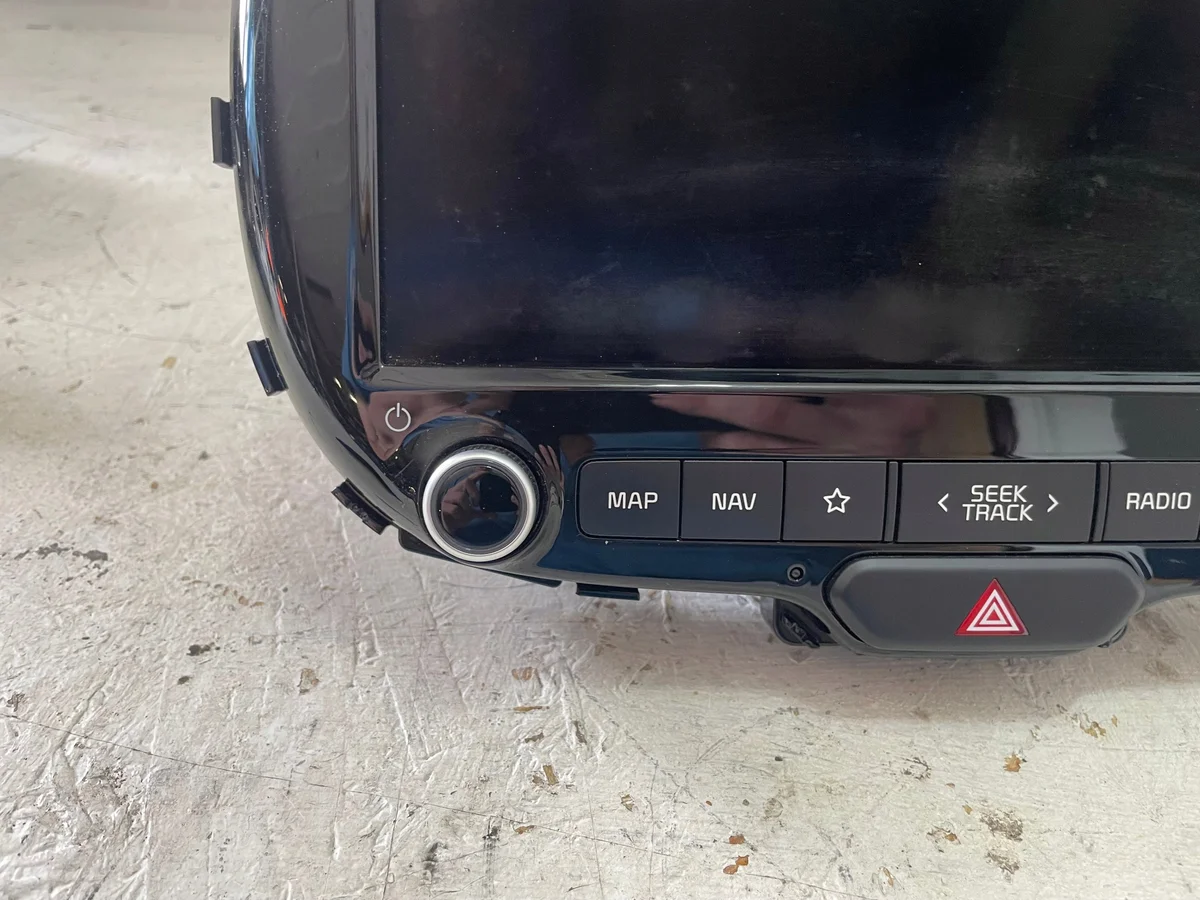 Rádio com Navegação Kia Soul III (SK3) image 3