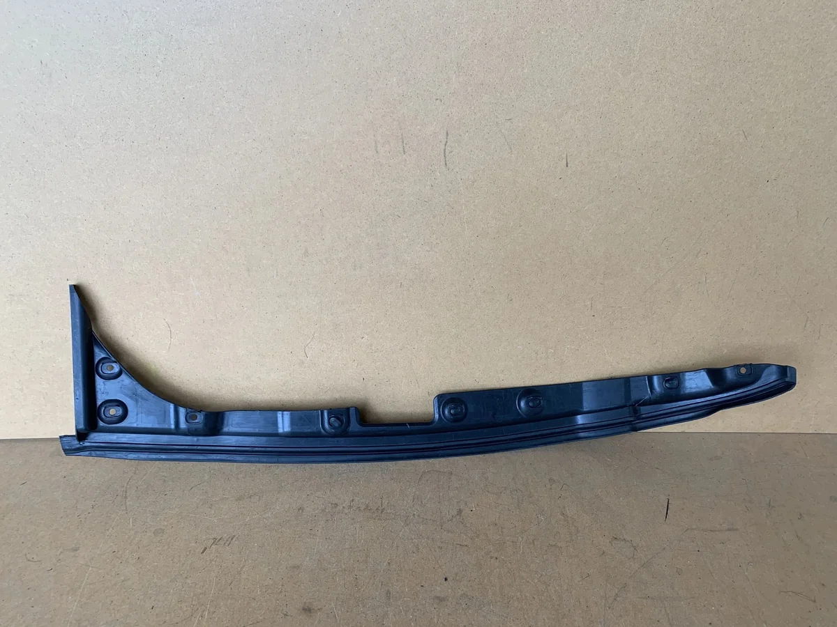 Dichtung Tür Links Vorne Renault Megane IV 808381643R image 3