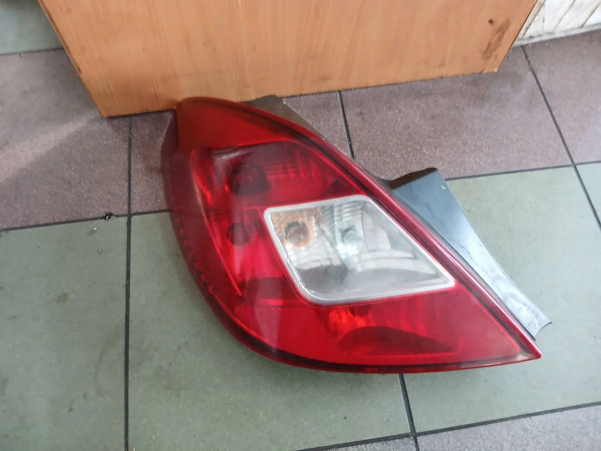 Opel Corsa D 2011 Left Tail Light 13269050
