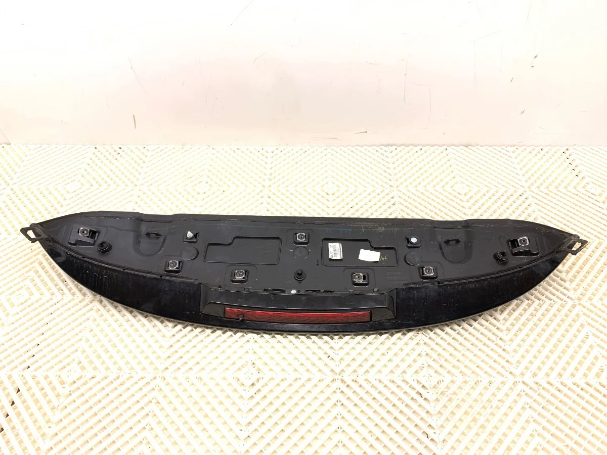Spoiler arrière Renault Clio IV Hatchback image 3