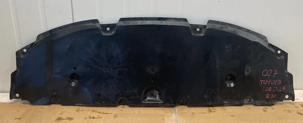 Toyota Corolla E21 - Placa Sub-choque Dianteiro