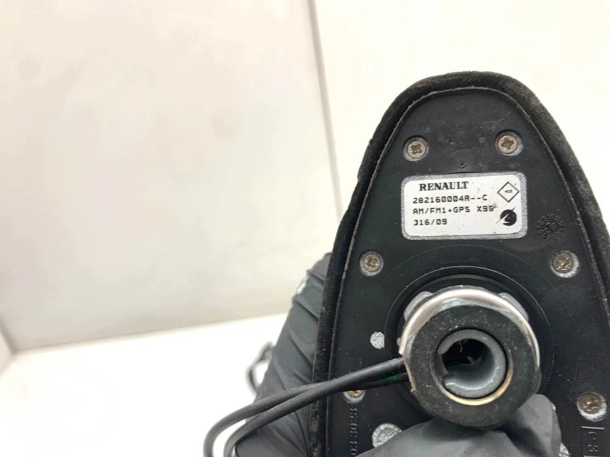 Antena Renault Scenic III Usada OEM image 4