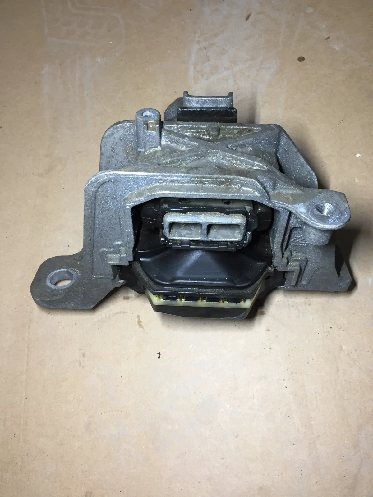 Support moteur Ford Bronco Sport LX61-6F012-BC image 3