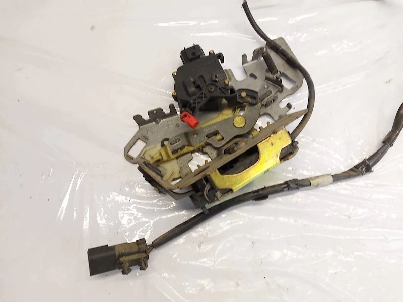 Dodge Chrysler Voyager Door Lock Latch Rear Left image 9