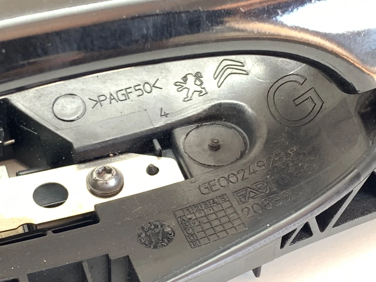 Außentürgriff Links Hinten Opel Grandland image 4