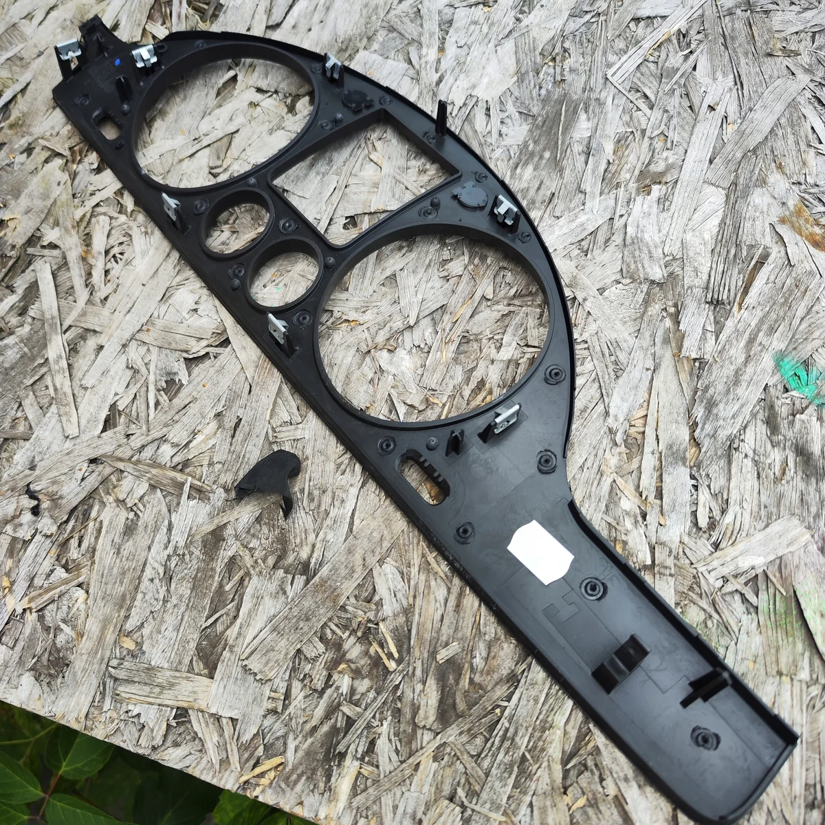 VW Passat B6 Dashboard Trim 3C1858335AM image 3