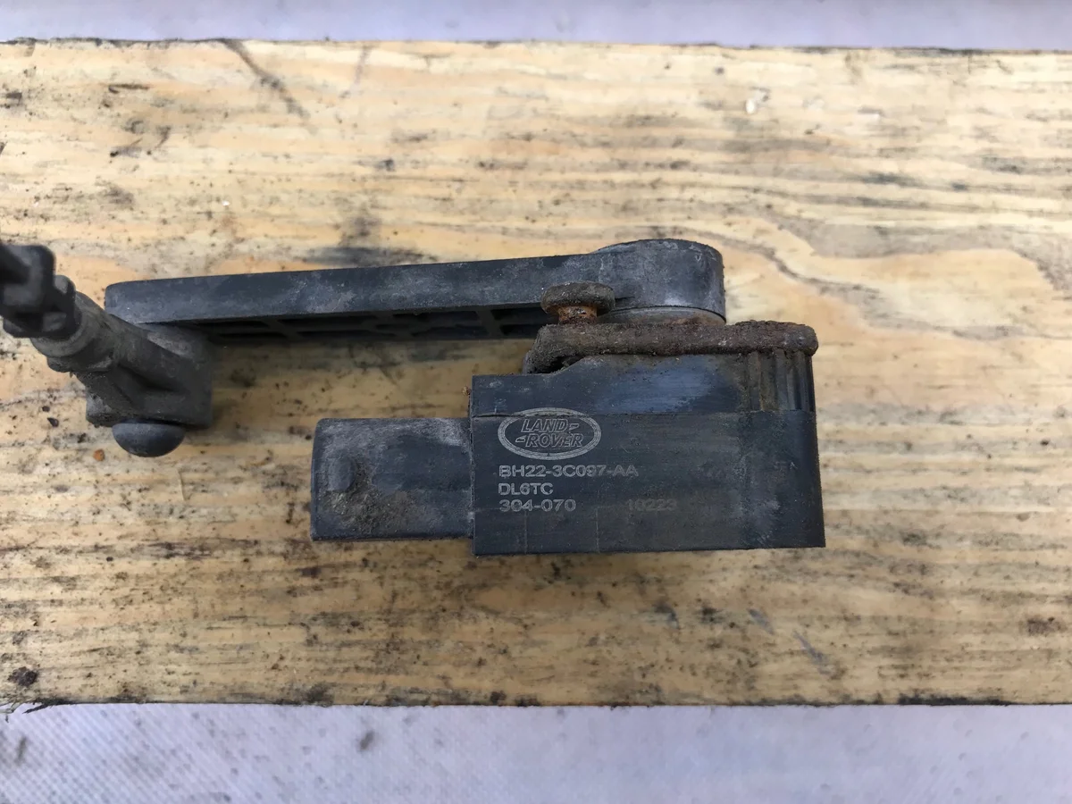 Land Rover Discovery 3 Hoogtesensor Rechts Voor image 3