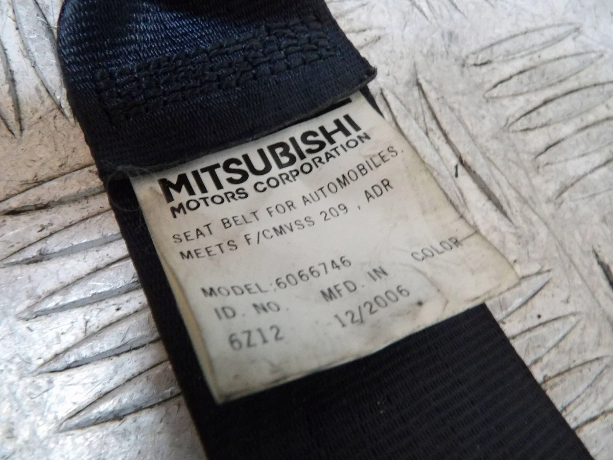 Mitsubishi Outlander II Säkerhetsbälte Höger Fram image 7