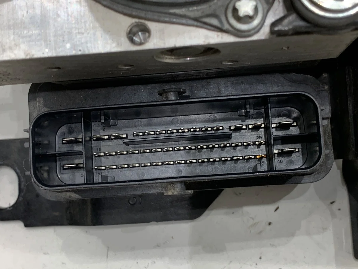 ABS Pumpe Opel Grandland 9826694380 gebraucht image 4