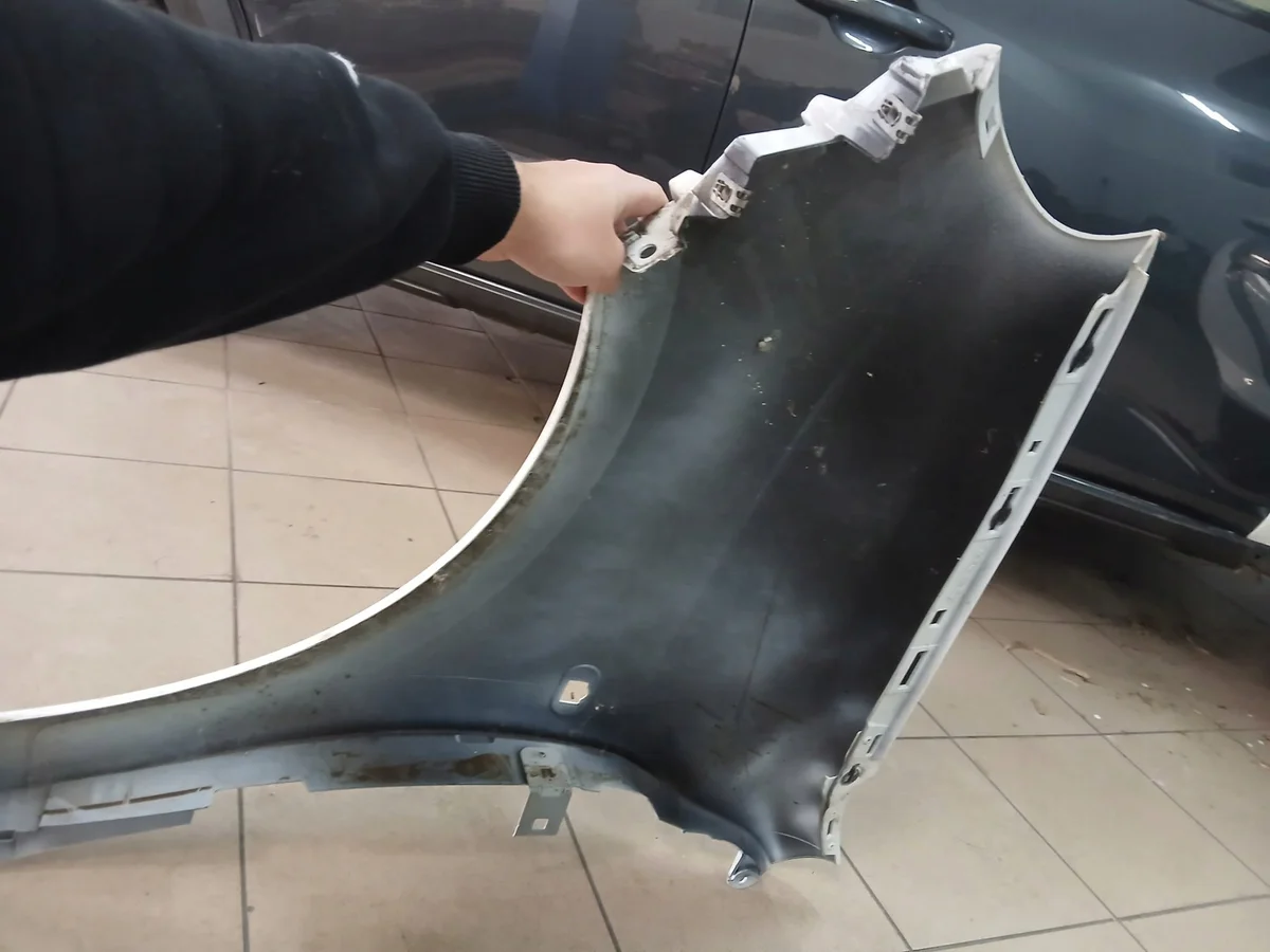Höger framskärm Renault Twingo III image 10