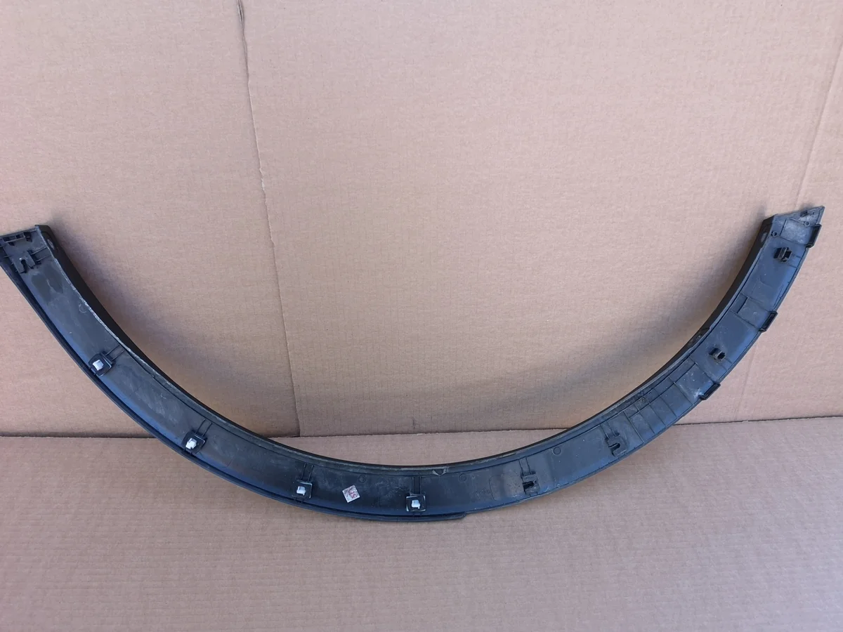 SsangYong Tivoli Rear Fender Trim Left Used