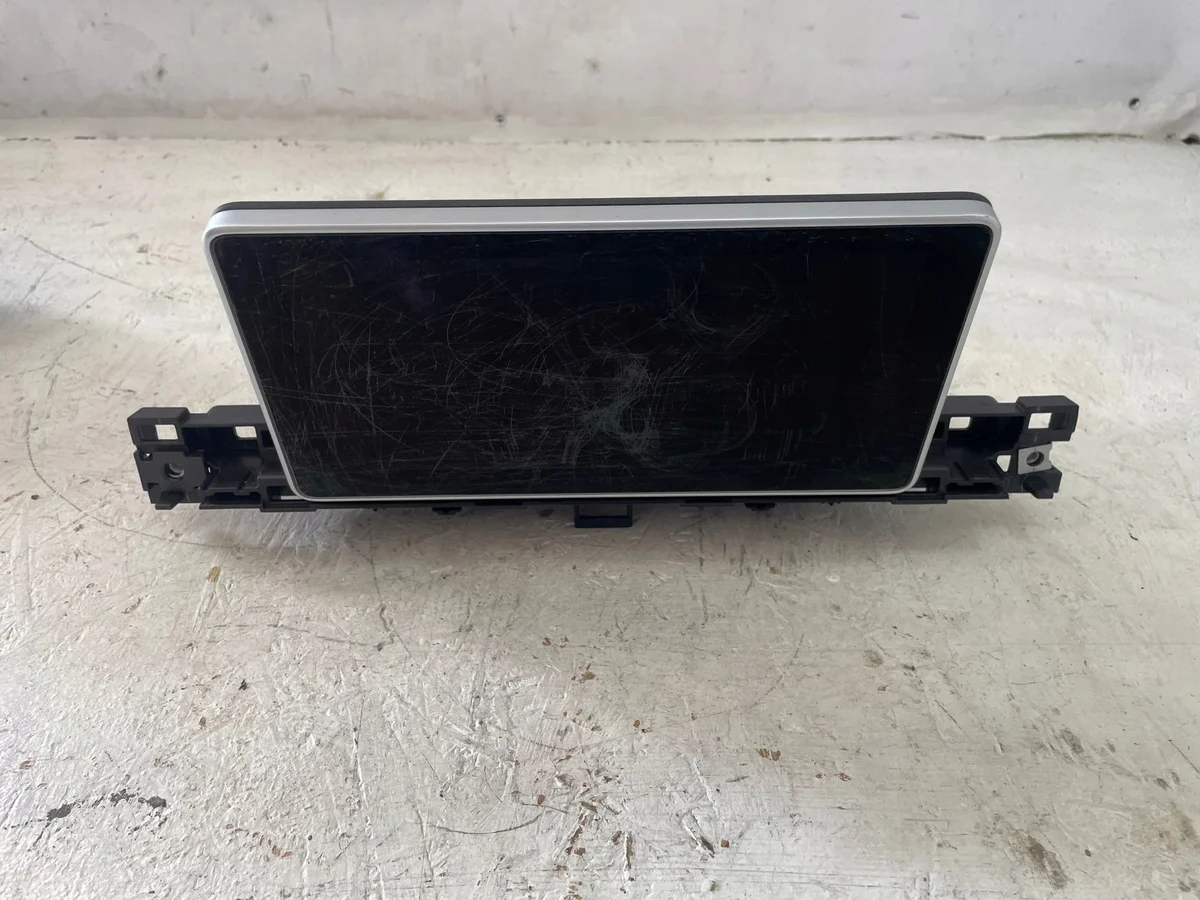 Audi A4 B9 A5 8W Display Bildschirm 8W1919605
