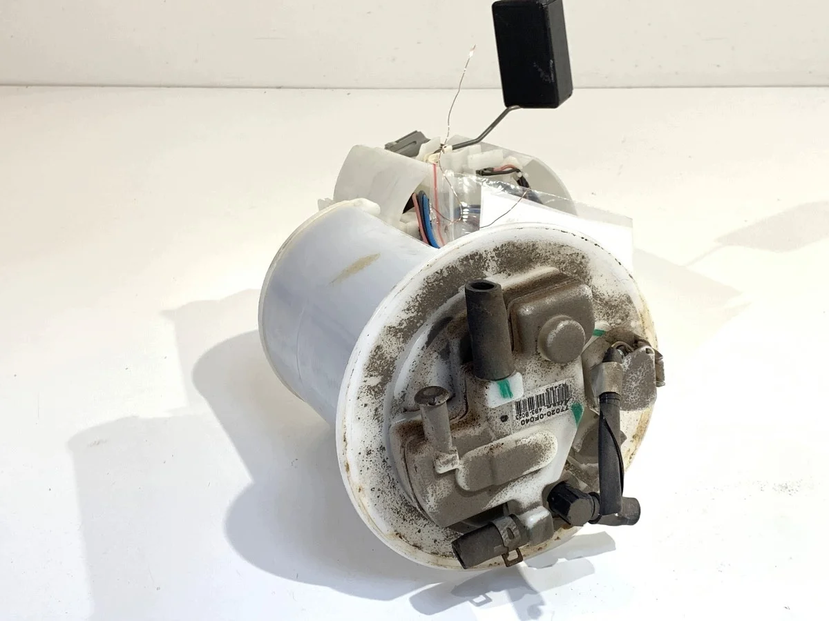 Kraftstoffpumpe Toyota Verso 1.8 77020-0F040 image 3