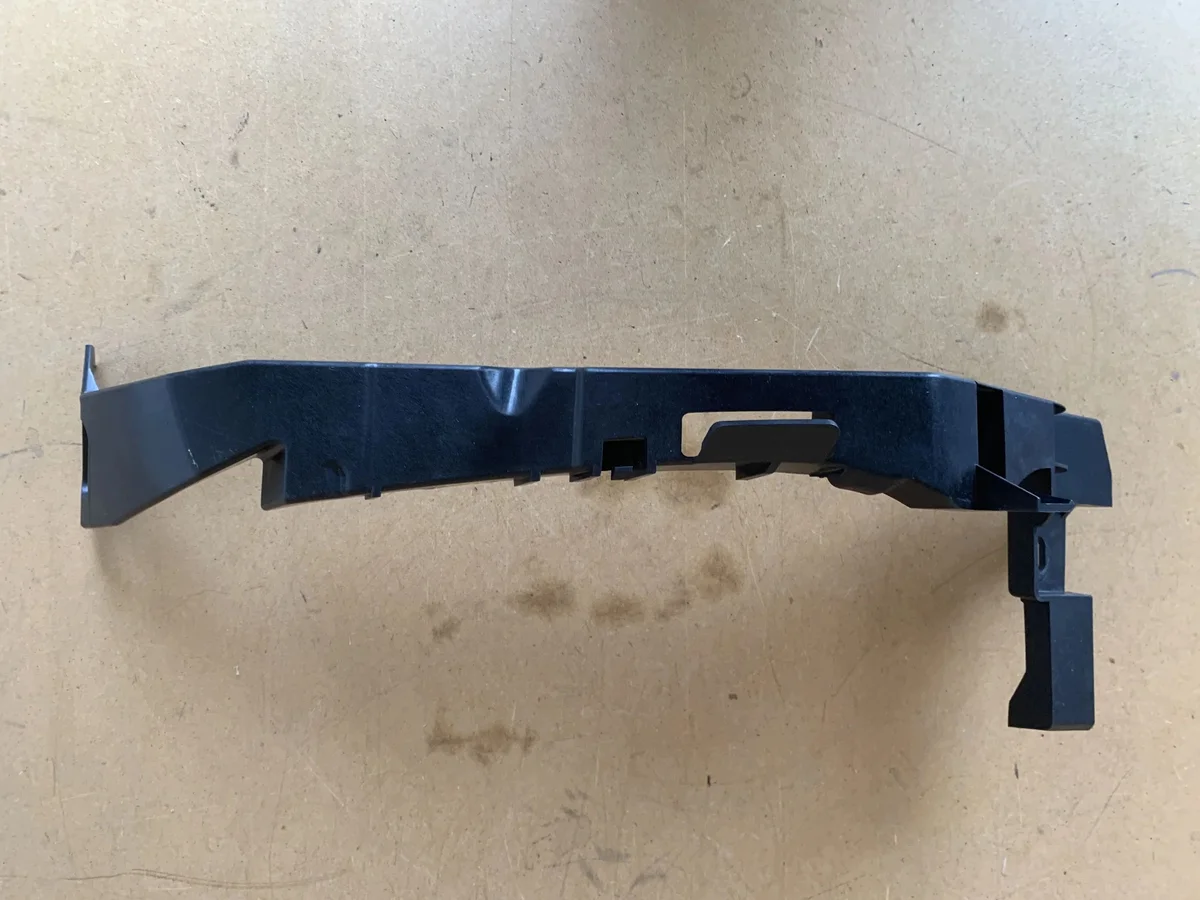 Suporte Farol Mazda CX-30 2019- Esquerdo Usado