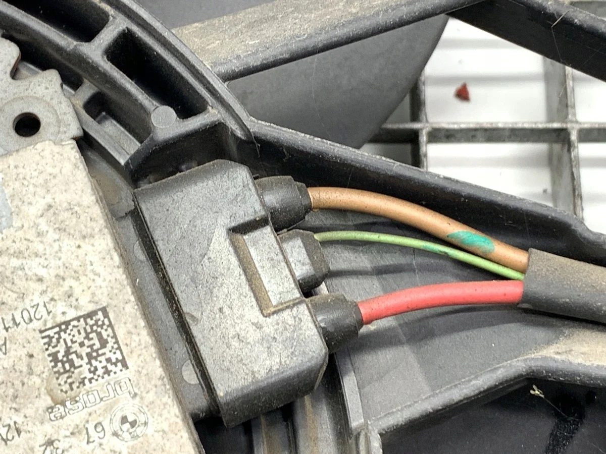 Kühlerlüfter BMW F10 2.0 163PS Gebraucht image 6