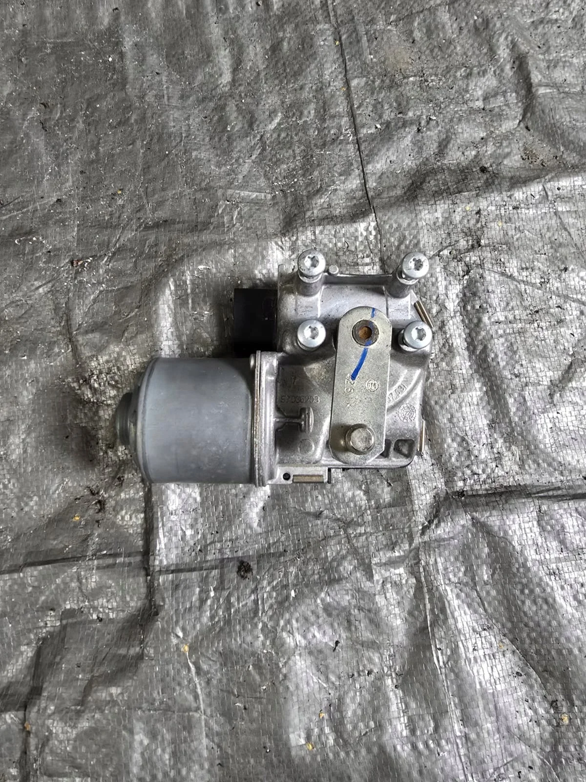 Bosch 8E1955119 B0Y Käytetty Osanumero