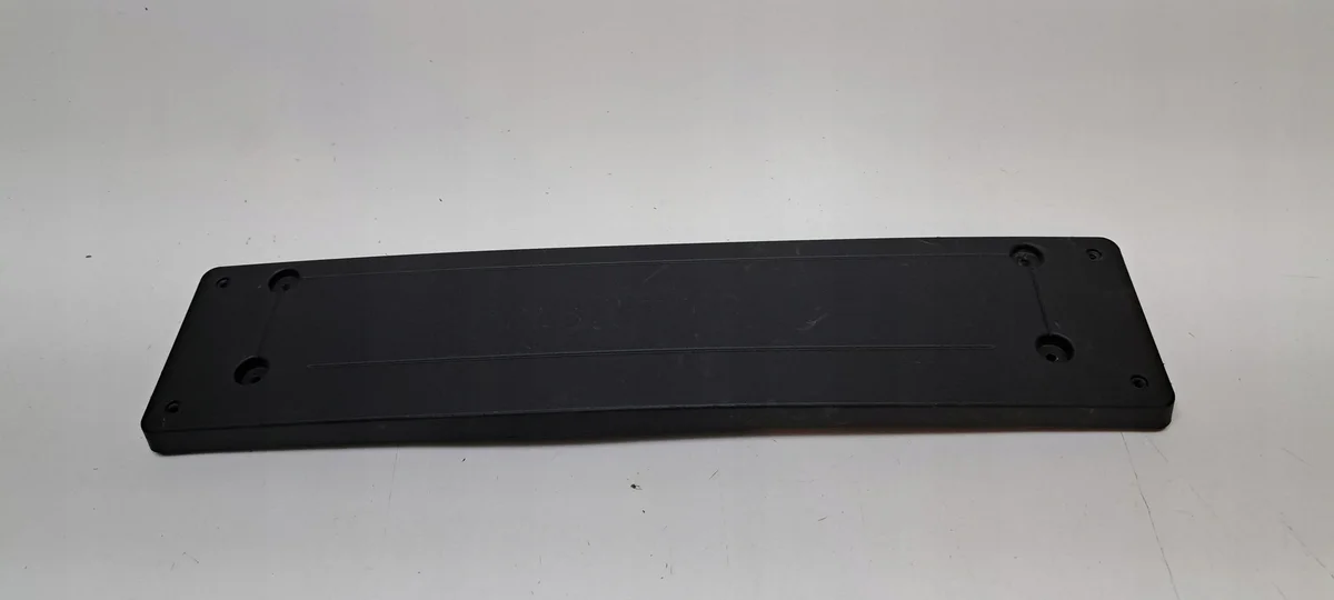BMW 2 G42 Soporte Matrícula Delantero 8098218