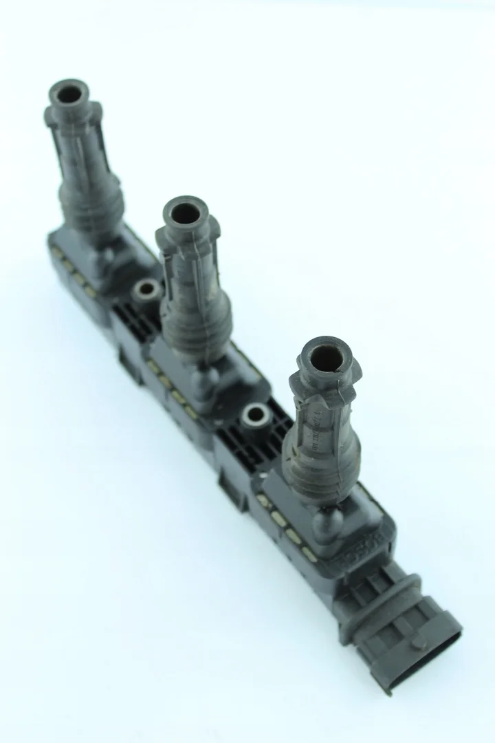 Bobina accensione Opel Corsa B 90532618