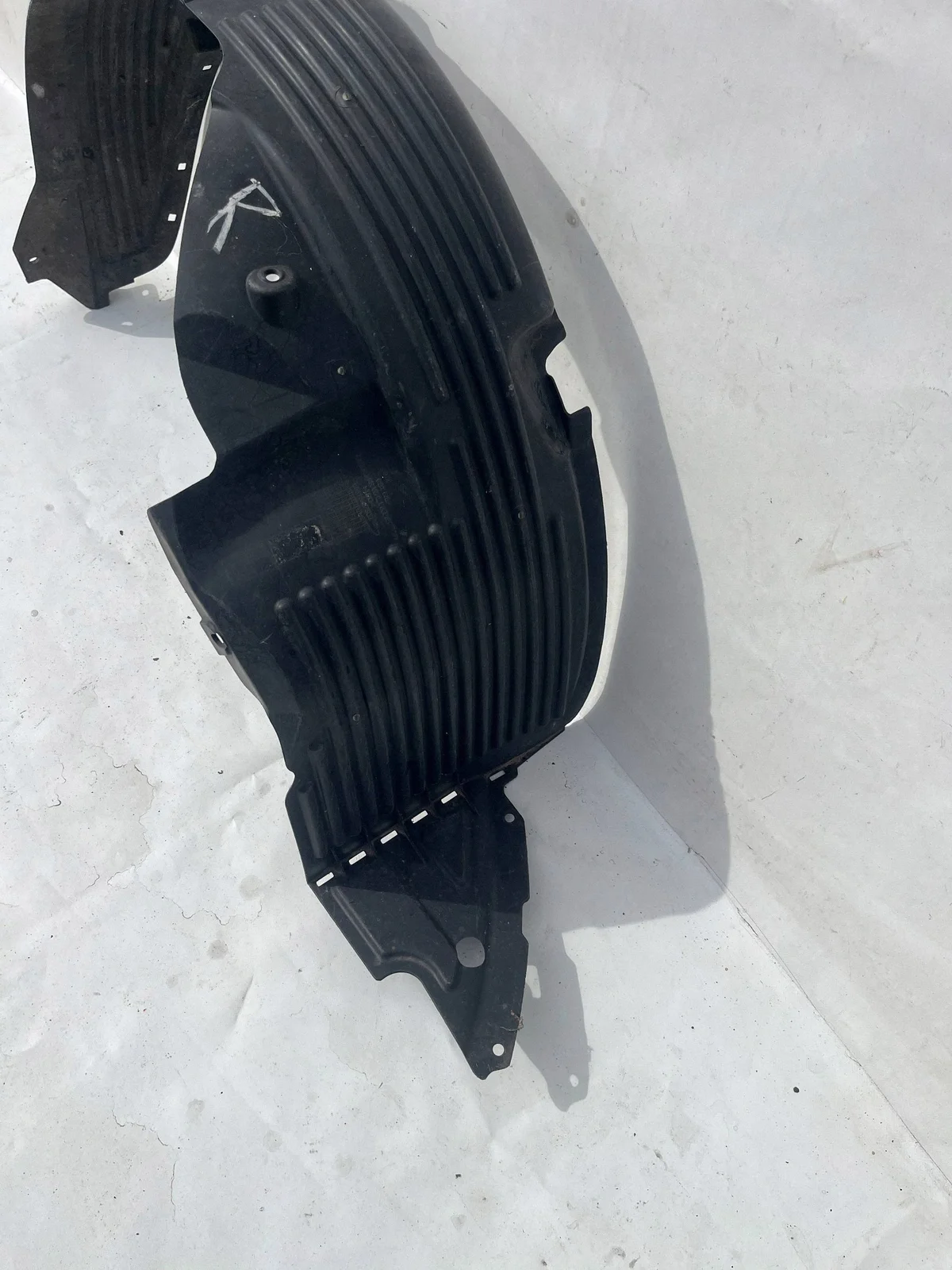 Hyundai i20 2012-2014 Stänkskydd Vänster Fram image 3
