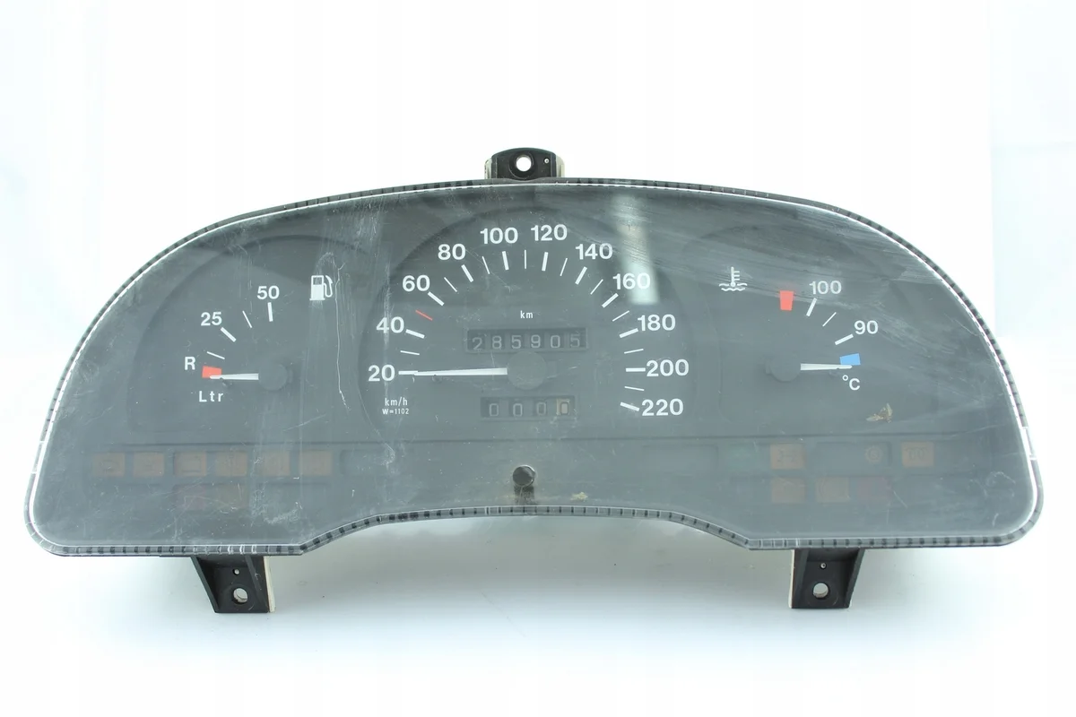 Speedometer Opel Astra 90519103BF VDO Used image 4