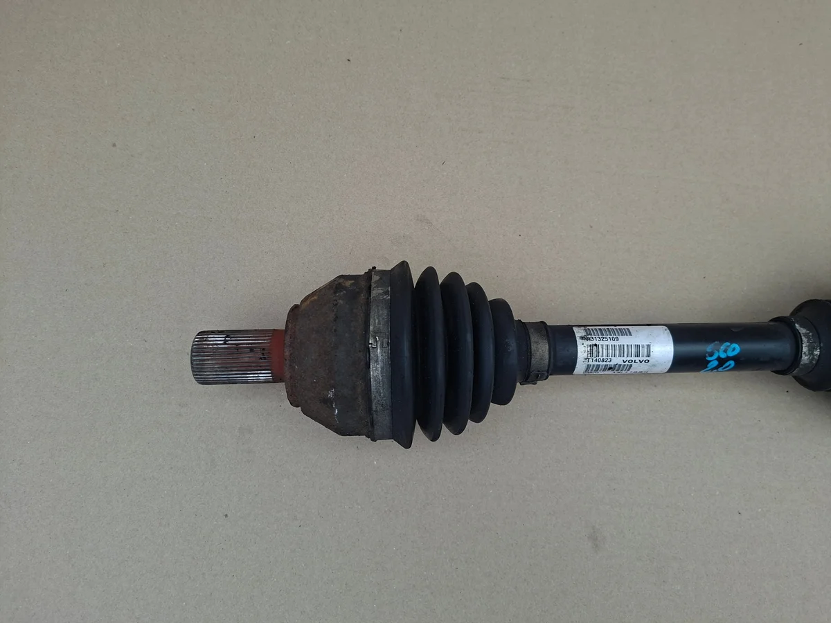 Drivaxel Höger Fram Volvo S60 II 2.0D Automat image 4