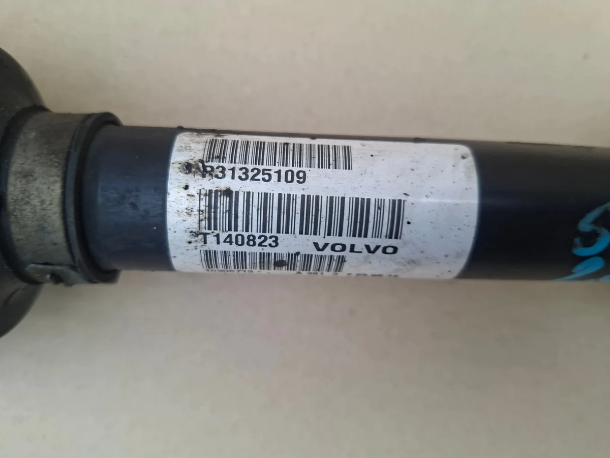 Drivaxel Höger Fram Volvo S60 II 2.0D Automat image 9
