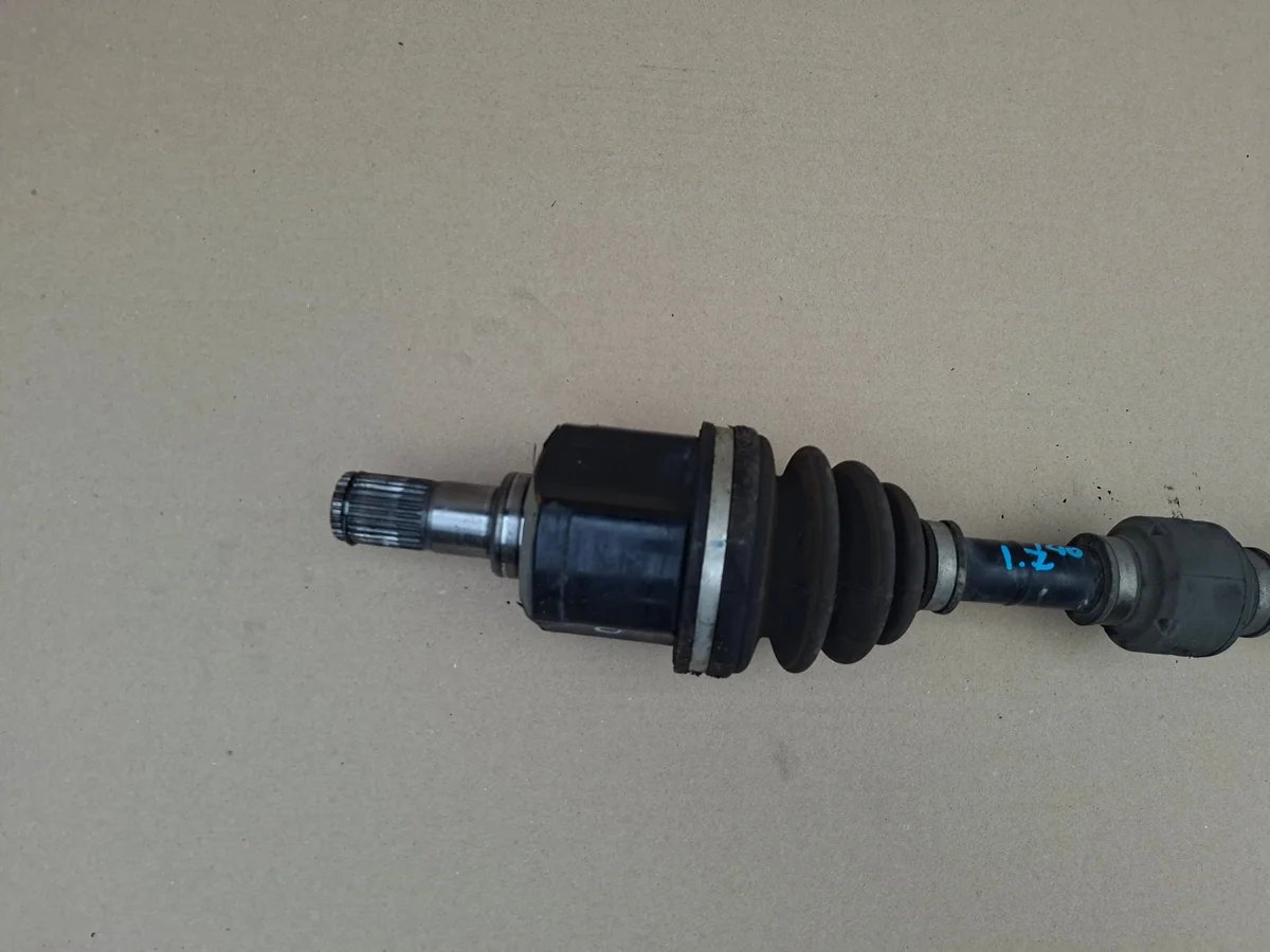 Drivaxel Höger Fram Volvo S60 II 2.0D Automat image 10