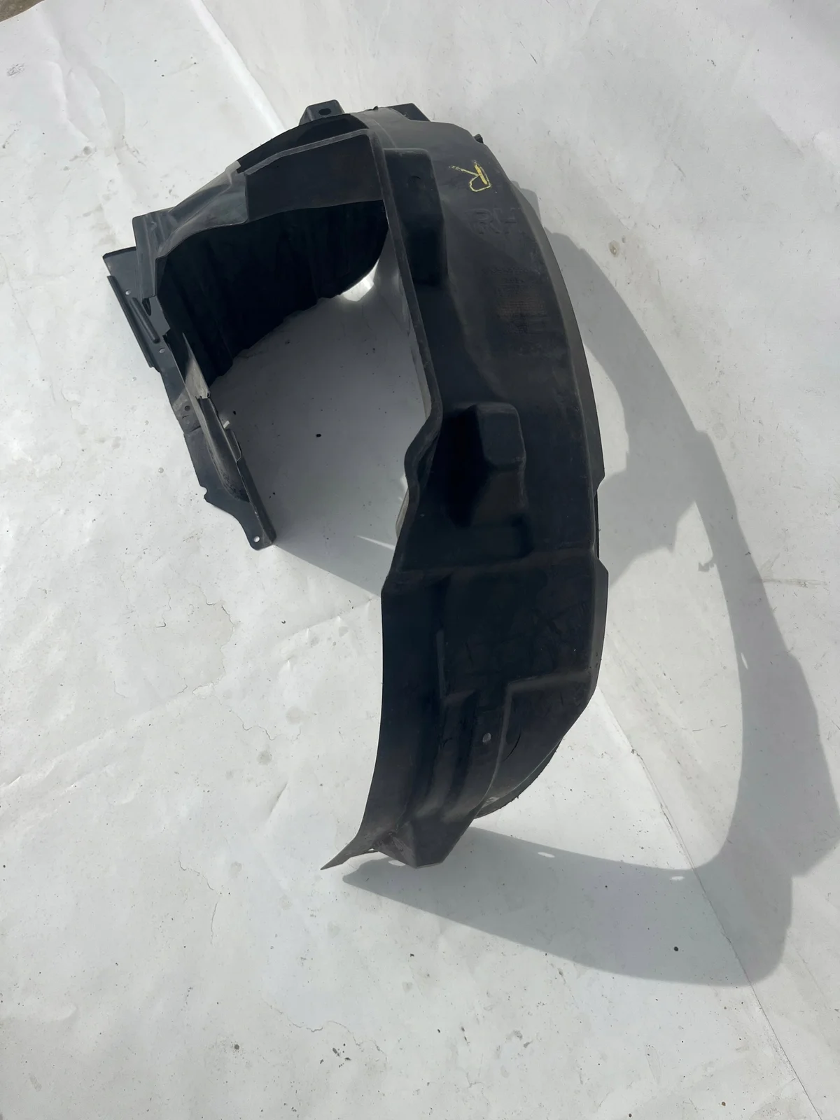 Kotflügel Rechts Vorne Mitsubishi Colt IV gebraucht image 3