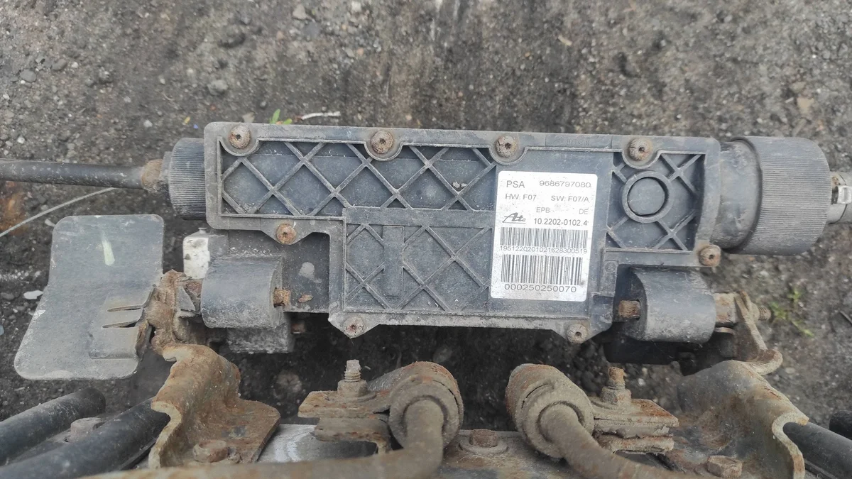 Elektrisk handbroms Citroen C5 X7 9686797080