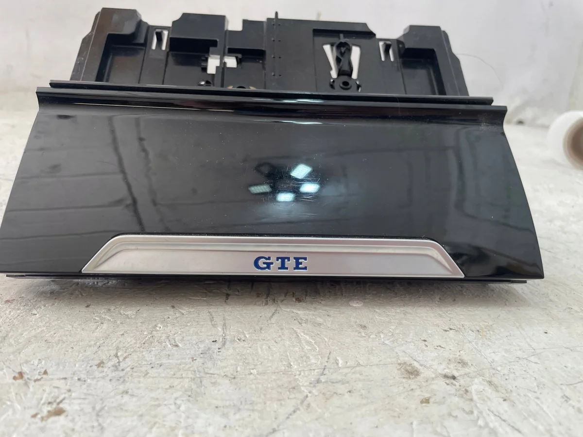 VW Arteon Ashtray 3G1863284 image 3
