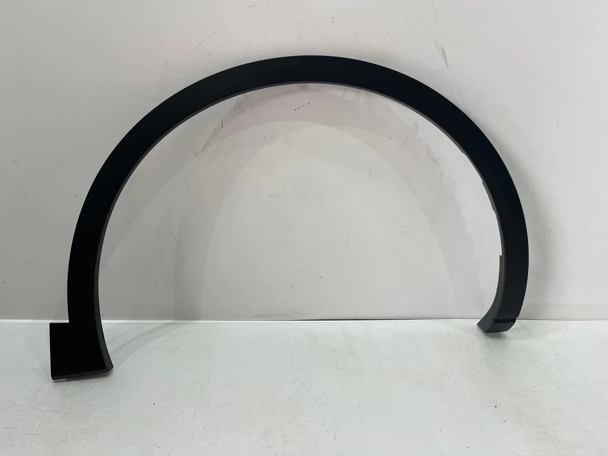 VW ID.4 11A Moldura Paralama Dianteiro Direito