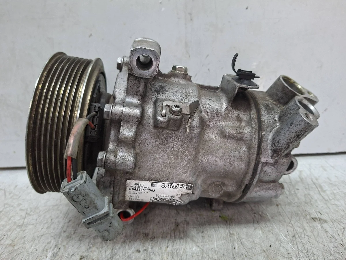 Compresor A/C Renault Kangoo II 1.2 TCE S27646200