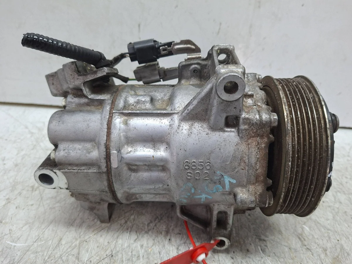 Compresseur clim Renault Clio V 1.5 DCI 926003514R image 4