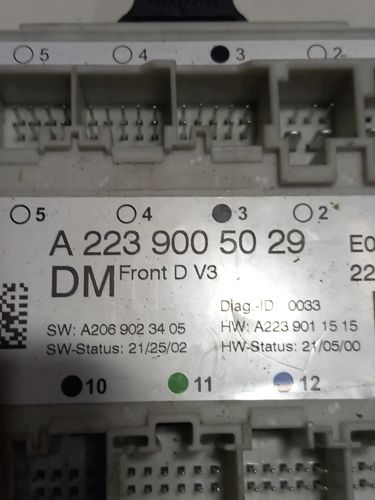 Mercedes Door Control Module A2239005029 image 3