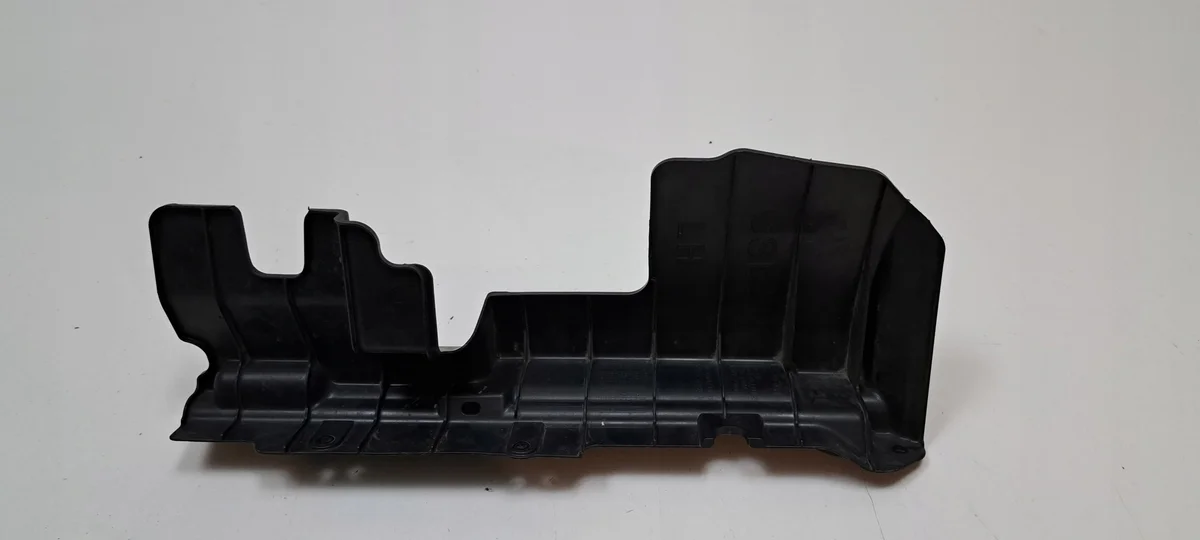 Hyundai i30 III Cache radiateur gauche image 4