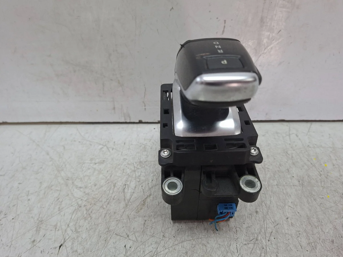Levier de vitesses auto Peugeot 5008 II image 7