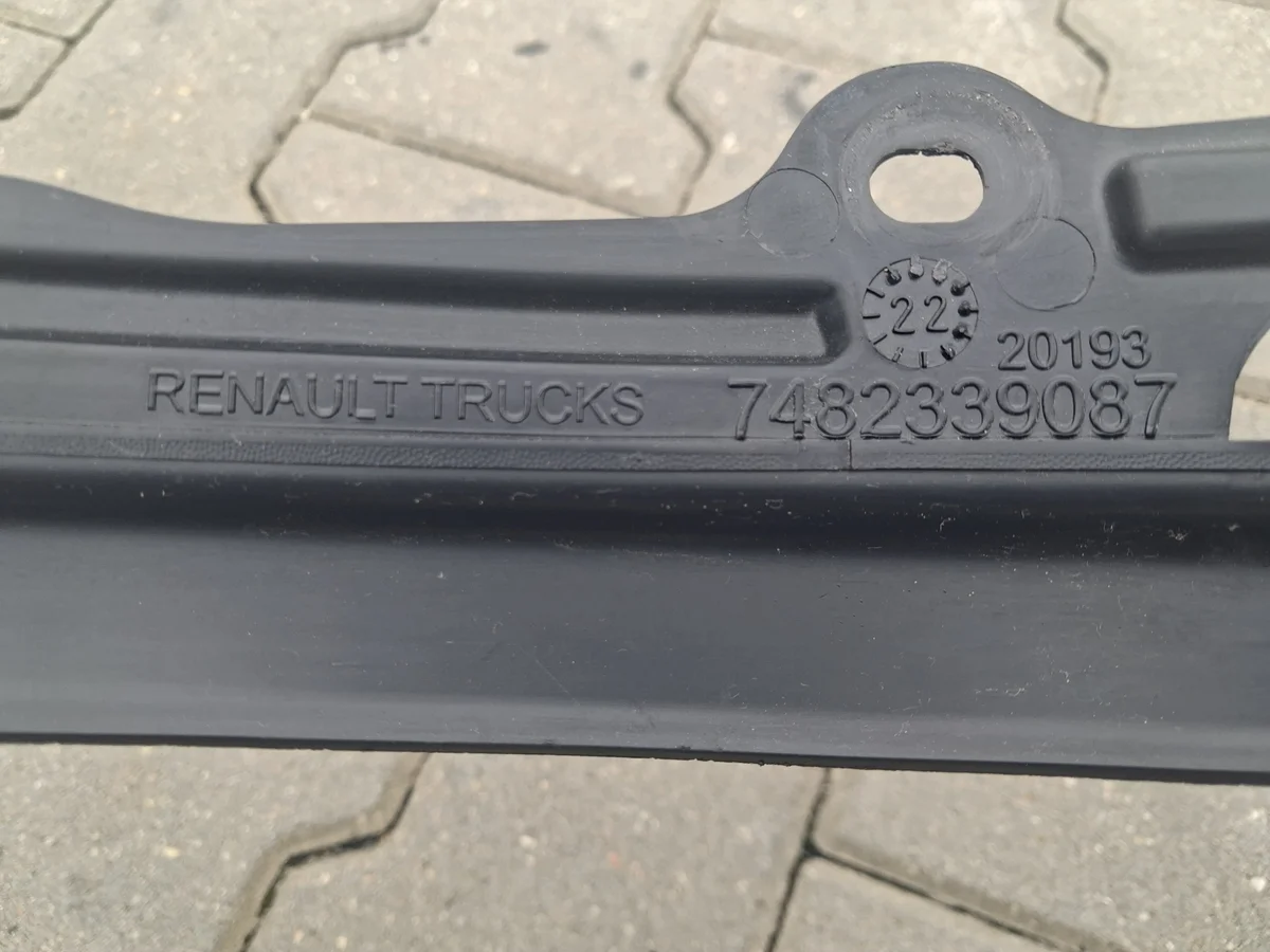 Defletor Esquerdo Renault Gama T 7482339087 image 3