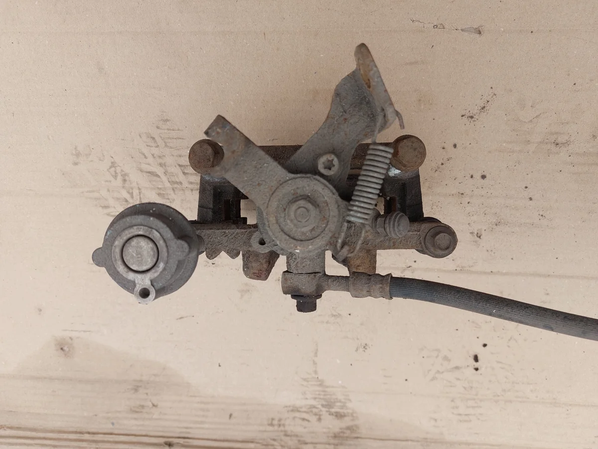 Bremssattel Rechts Hinten Opel Zafira C Tourer image 4