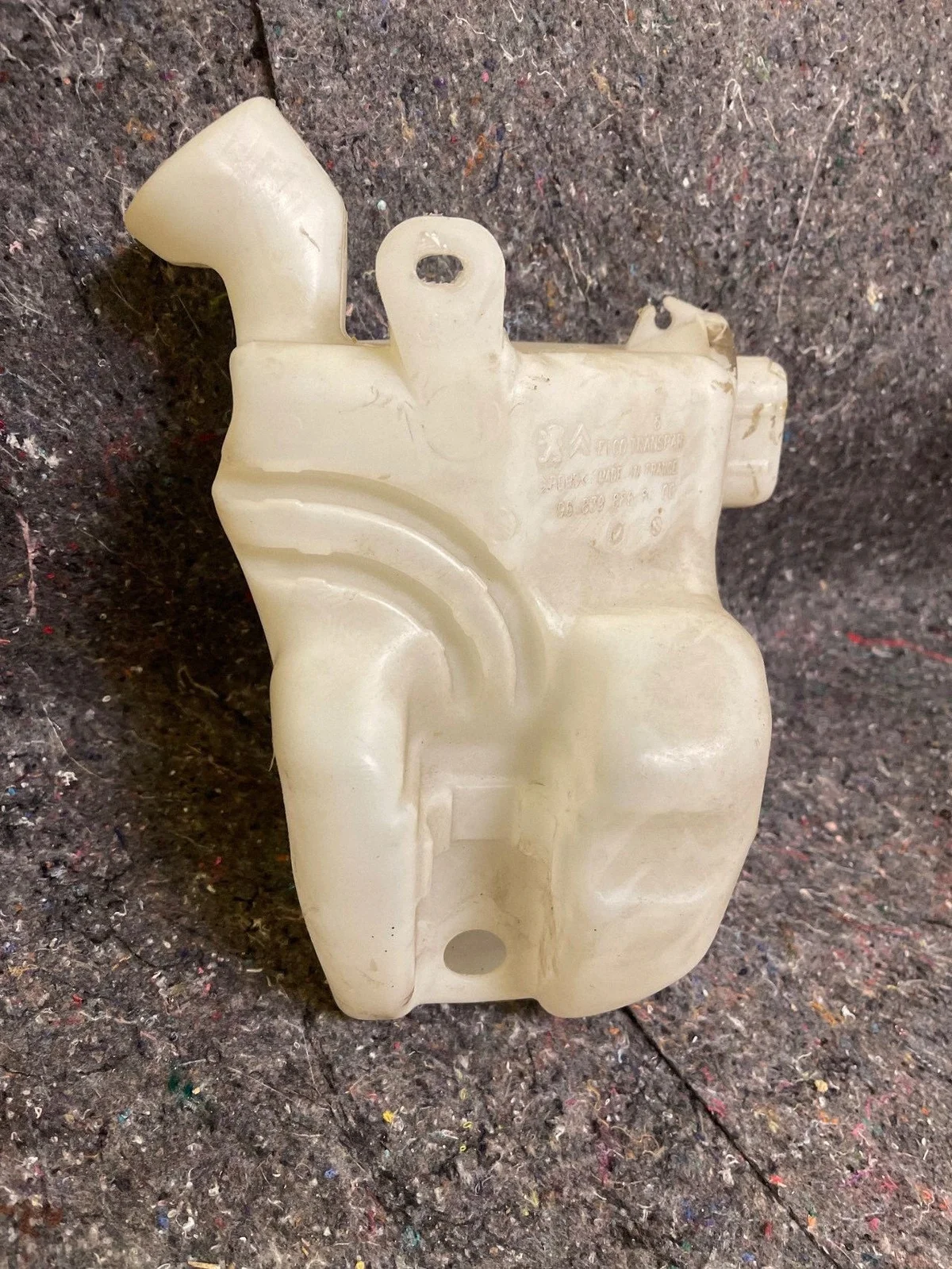 Citroen 968398868000 Pesunestesäiliö Käytetty image 4