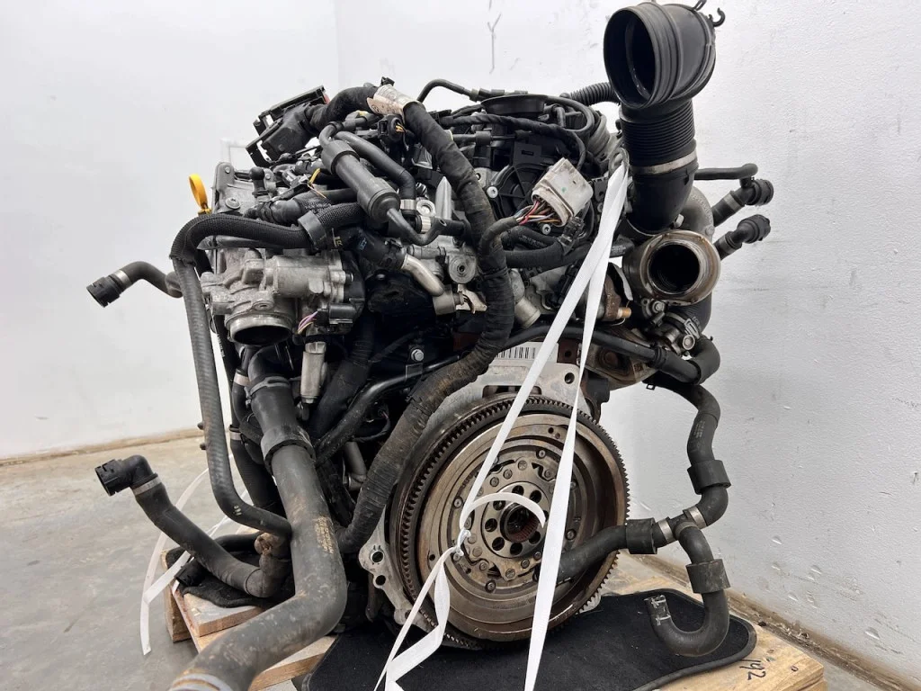 VW Tiguan II Skoda 2.0 TDI Motor DFHA DFH image 5