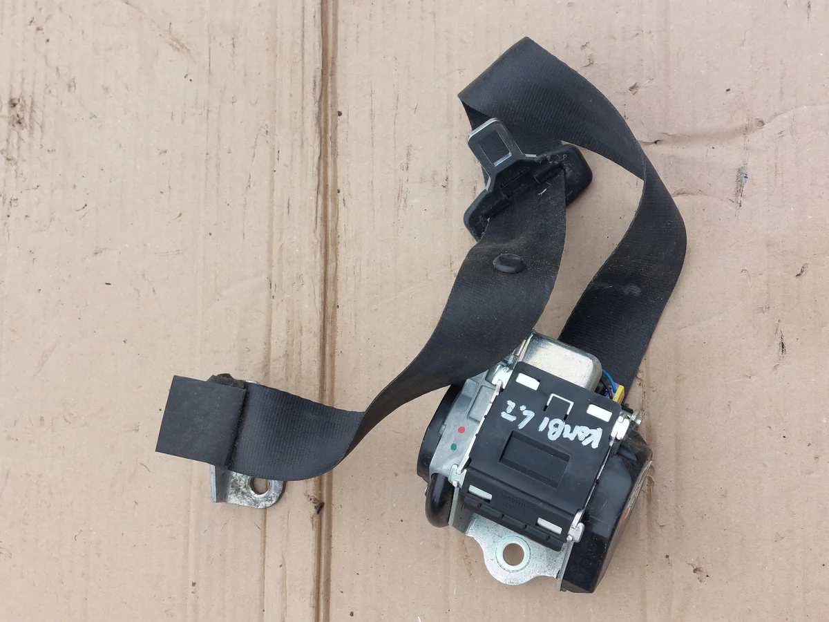 SKODA SUPERB II PASSE safety belt rear left