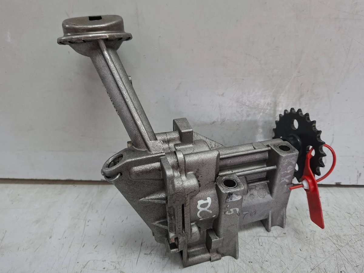 Oliepomp Renault Clio III 1.5 DCI S27646924